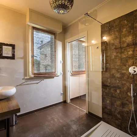 La Desenzano Desenzano del Garda