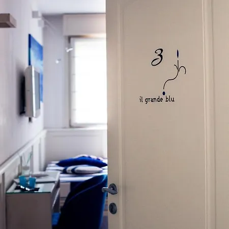 La Desenzano Bed & Breakfast Desenzano del Garda