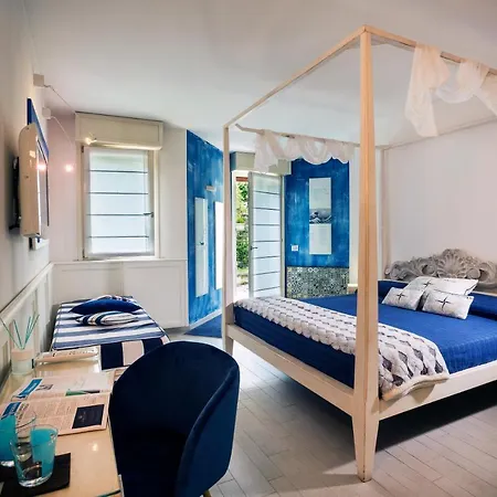 Bed & Breakfast La Desenzano 4*